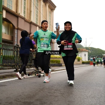 Runner Photo 8541755