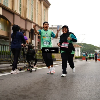 Runner Photo 8541763