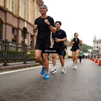 Runner Photo 8541780