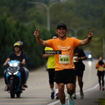 Runner Photo 8541787