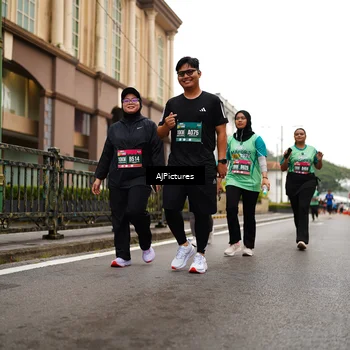 Runner Photo 8541801