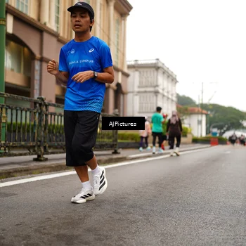 Runner Photo 8541809