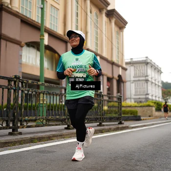 Runner Photo 8541810