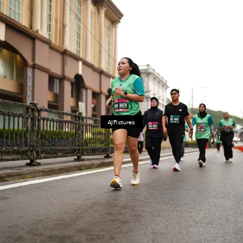 Runner Photo 8541813