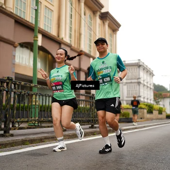 Runner Photo 8541823