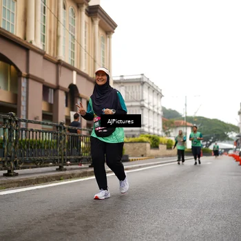 Runner Photo 8541834