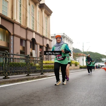 Runner Photo 8541841