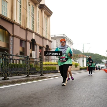 Runner Photo 8541852