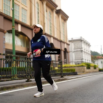 Runner Photo 8541864