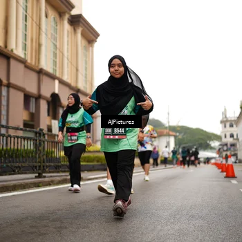 Runner Photo 8541866