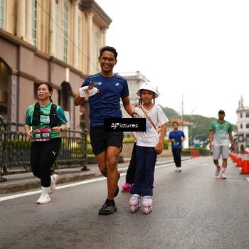 Runner Photo 8541882