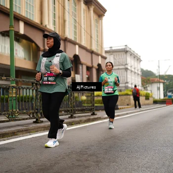 Runner Photo 8541888