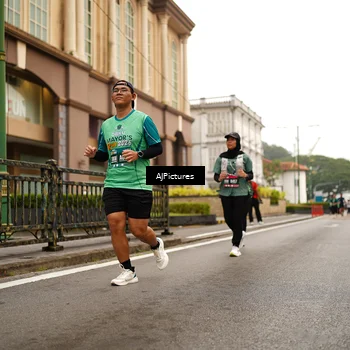 Runner Photo 8541892