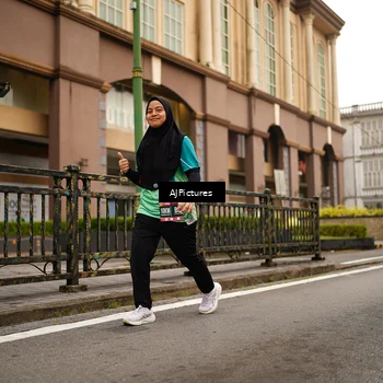 Runner Photo 8541894