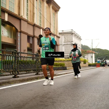 Runner Photo 8541895