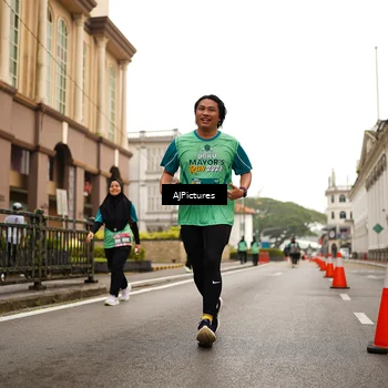 Runner Photo 8541904