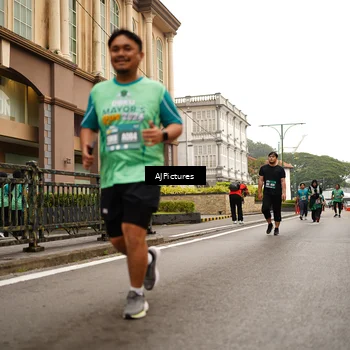 Runner Photo 8541918