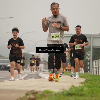 Runner Photo 8541968