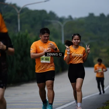 Runner Photo 8542037