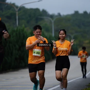 Runner Photo 8542041