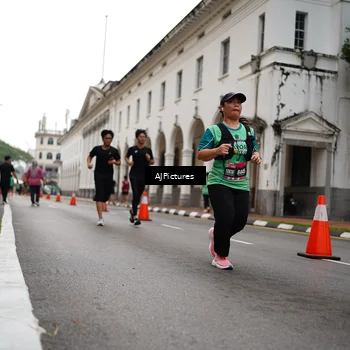 Runner Photo 8542050