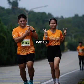 Runner Photo 8542053