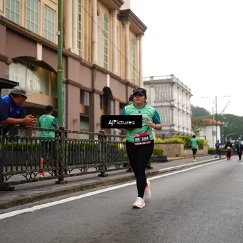 Runner Photo 8542063