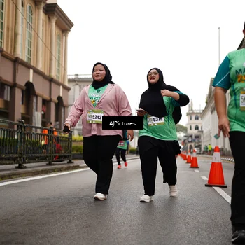Runner Photo 8542167