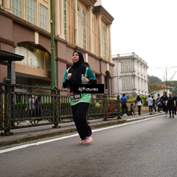 Runner Photo 8542169