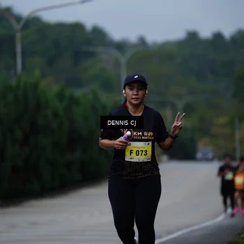 Runner Photo 8542175
