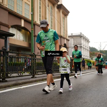 Runner Photo 8542178