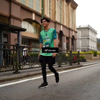 Runner Photo 8542191