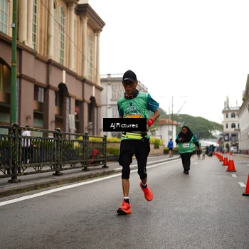 Runner Photo 8542196