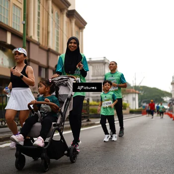 Runner Photo 8542200