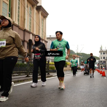 Runner Photo 8542209