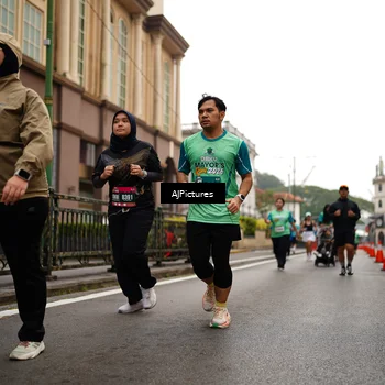 Runner Photo 8542216