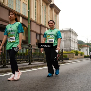 Runner Photo 8542238