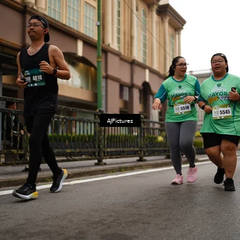 Runner Photo 8542248