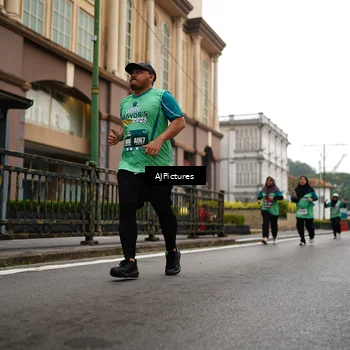 Runner Photo 8542251