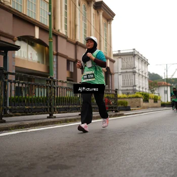 Runner Photo 8542258