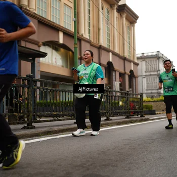 Runner Photo 8542272