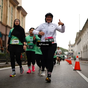 Runner Photo 8542292