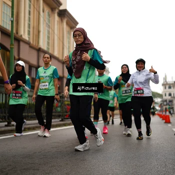 Runner Photo 8542293