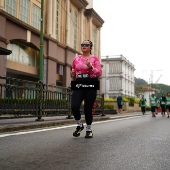 Runner Photo 8542300