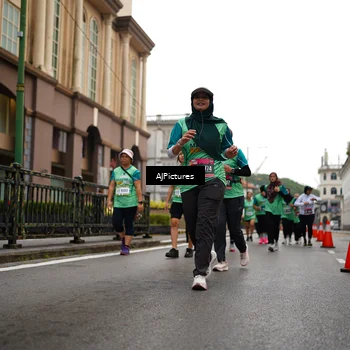 Runner Photo 8542301