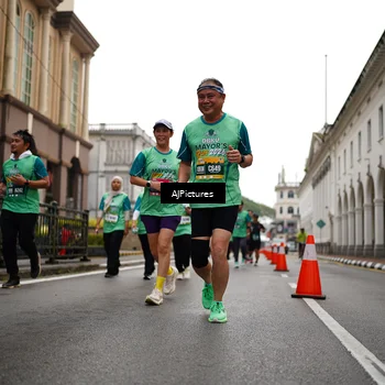 Runner Photo 8542308