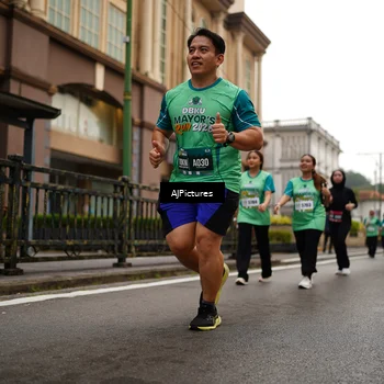 Runner Photo 8542317