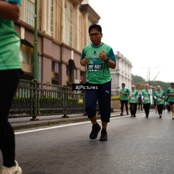 Runner Photo 8542326