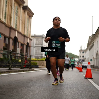 Runner Photo 8542336