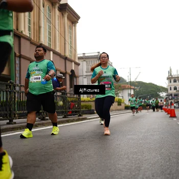 Runner Photo 8542372